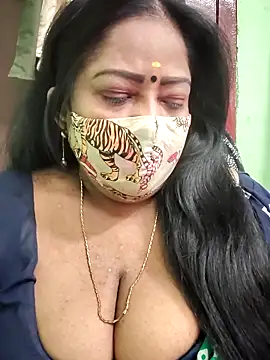 Snapshot of maniisha chatting on September 19, 2025, 10:03 pm maniisha online show from September 19, 2025, 10:03 pm