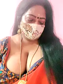 Snapshot of maniisha chatting on February 18, 2025, 8:47 pm maniisha online show from February 18, 2025, 8:47 pm