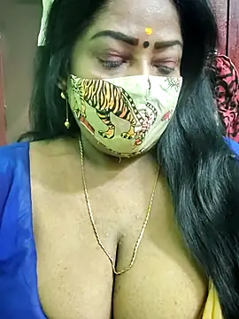 Snapshot of maniisha chatting on September 17, 2025, 8:00 pm maniisha online show from September 17, 2025, 8:00 pm