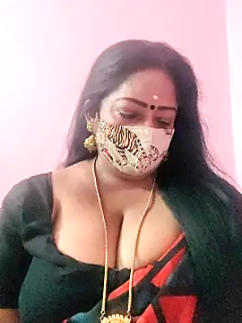 Snapshot of maniisha chatting on February 21, 2025, 6:04 pm maniisha online show from February 21, 2025, 6:04 pm