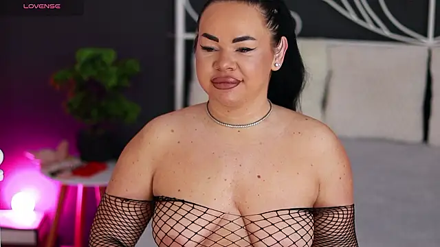 MissLilaa online show from February 20, 2026, 9:11 am