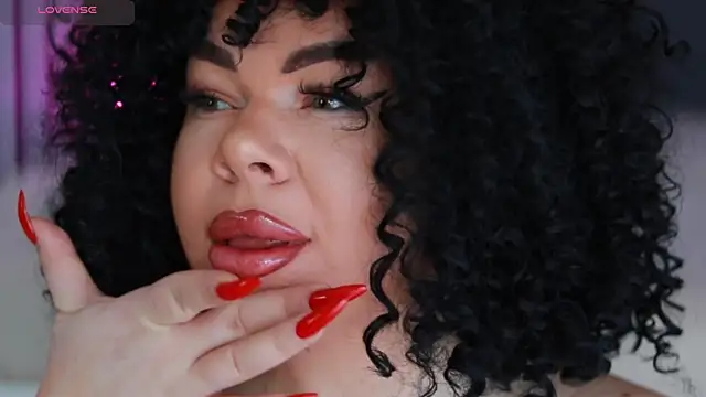 Snapshot of MissLilaa chatting on January 12, 2025, 9:40 am MissLilaa online show from January 12, 2025, 9:40 am