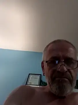 geilerschwanz64 online show from March 17, 2025, 10:40 pm