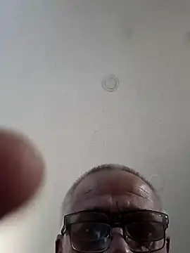 geilerschwanz64 online show from March 20, 2025, 9:56 pm