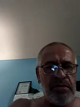 geilerschwanz64 online show from March 19, 2025, 7:51 am