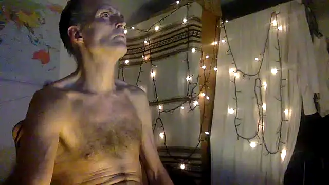 TowaFreespirit online show from December 5, 2024, 10:39 pm