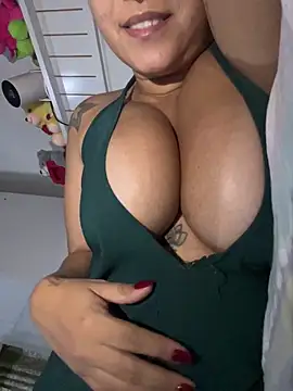 ElizaBetholih online show from March 8, 2025, 4:34 am