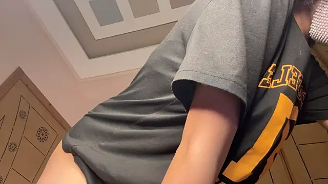 sexy kaaylie online show from November 24, 2025, 3:06 am