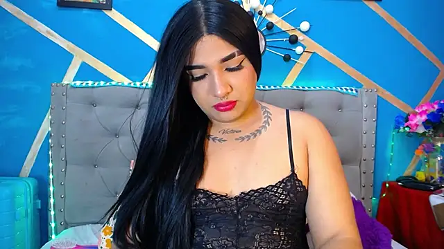 Snapshot of _Empera_ chatting on January 29, 2025, 12:43 am Empera online show from January 29, 2025, 12:43 am