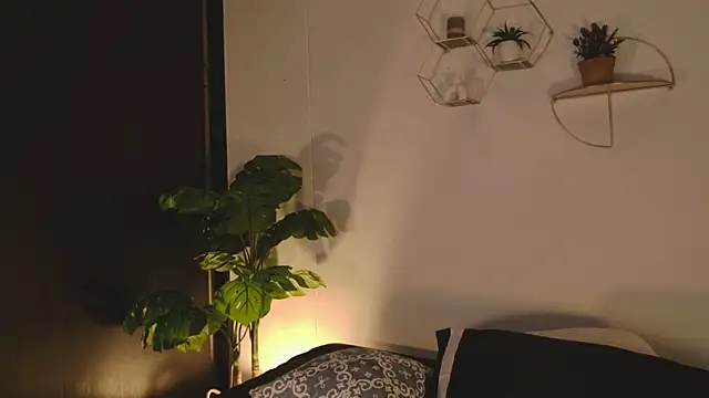 Scarlett grand online show from January 6, 2026, 8:57 pm