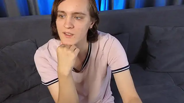 nikompell online show from September 24, 2025, 7:48 am