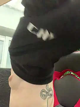 nico 18x online show from March 19, 2025, 8:22 pm