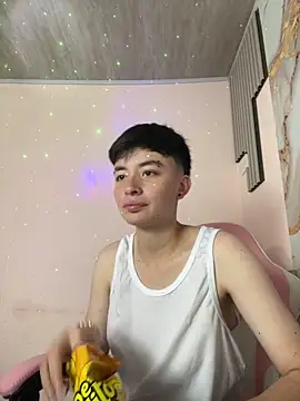 Snapshot of nico_18x chatting on February 7, 2026, 7:44 pm nico 18x online show from February 7, 2026, 7:44 pm