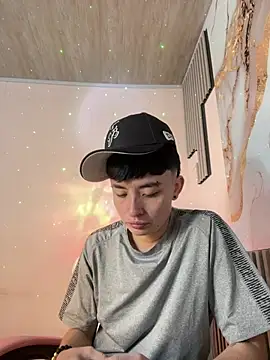 Snapshot of nico_18x chatting on February 3, 2026, 7:41 pm nico 18x online show from February 3, 2026, 7:41 pm