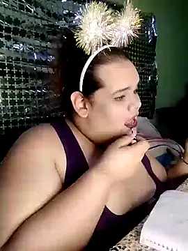 Snapshot of GeovanaLiveHot chatting on December 22, 2024, 8:16 am GeovanaLiveHot online show from December 22, 2024, 8:16 am