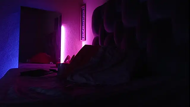 Snapshot of Romiinajackson chatting on December 16, 2025, 12:59 am Romiinajackson online show from December 16, 2025, 12:59 am