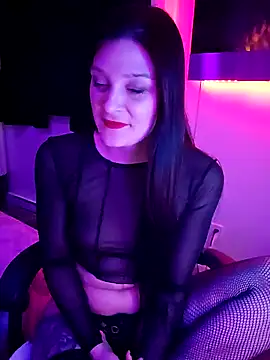 Snapshot of RubyLaStar chatting on February 4, 2025, 8:49 pm RubyLaStar online show from February 4, 2025, 8:49 pm