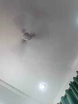 Snapshot of Archi-07 chatting on October 1, 2025, 7:13 am Archi-07 online show from October 1, 2025, 7:13 am