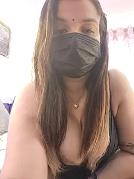 Snapshot of Archi-07 chatting on October 8, 2025, 6:15 am Archi-07 online show from October 8, 2025, 6:15 am