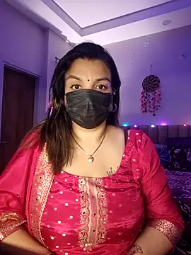 Snapshot of Archi-07 chatting on November 15, 2025, 6:01 pm Archi-07 online show from November 15, 2025, 6:01 pm