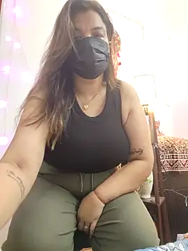 Snapshot of Archi-07 chatting on October 2, 2025, 11:30 pm Archi-07 online show from October 2, 2025, 11:30 pm