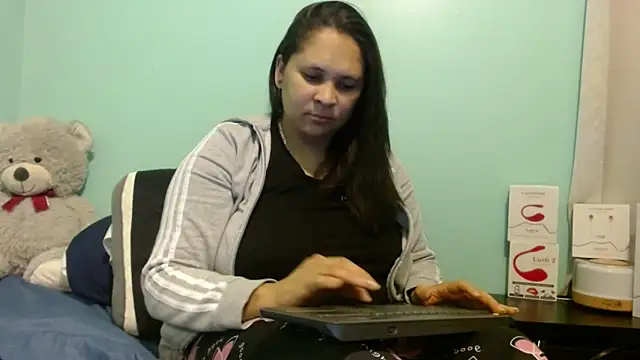 Snapshot of ALLISONSBDSM chatting on January 18, 2025, 10:49 pm ALLISONSBDSM online show from January 18, 2025, 10:49 pm