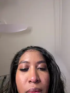 IamCrystal2 online show from March 8, 2026, 2:37 am