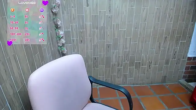 Snapshot of solyeria chatting on February 21, 2026, 2:35 am solyeria online show from February 21, 2026, 2:35 am