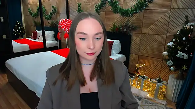 Snapshot of TrueReincarnation chatting on January 13, 2026, 10:19 am TrueReincarnation online show from January 13, 2026, 10:19 am