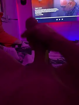 StarlessViewer online show from December 15, 2025, 12:05 am