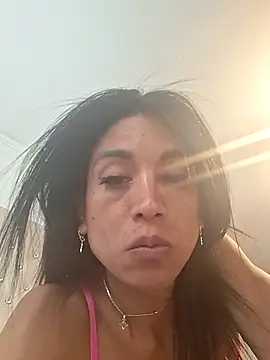 Snapshot of Isa_bellats_95 chatting on December 4, 2025, 11:31 am Isa bellats 95 online show from December 4, 2025, 11:31 am