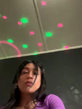Snapshot of Isa_bellats_95 chatting on November 14, 2025, 12:42 pm Isa bellats 95 online show from November 14, 2025, 12:42 pm