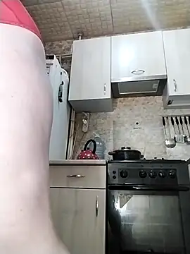 Holly-69 online show from December 22, 2025, 9:42 am