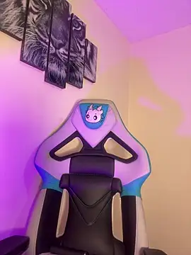 Snapshot of missycanoo chatting on December 4, 2025, 1:04 am missycanoo online show from December 4, 2025, 1:04 am