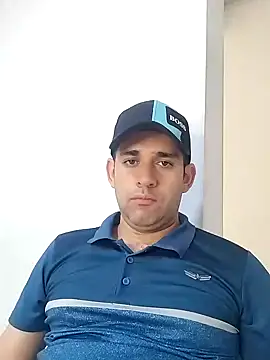 CRISTHIAN GREY01 online show from January 18, 2025, 5:48 pm