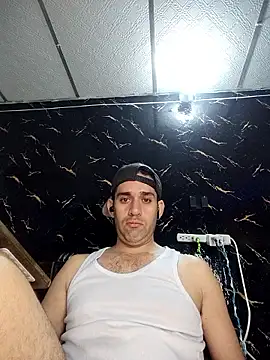 Snapshot of CRISTHIAN_GREY01 chatting on February 10, 2026, 12:48 pm CRISTHIAN GREY01 online show from February 10, 2026, 12:48 pm