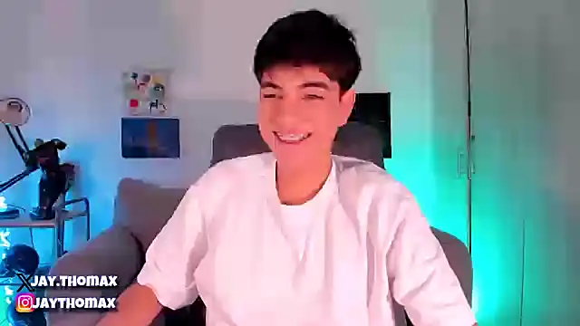 JaycoThomas online show from March 18, 2025, 10:26 pm