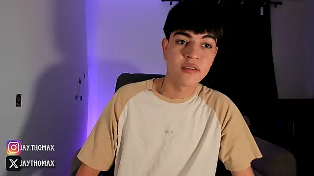 JaycoThomas online show from October 1, 2025, 11:52 pm