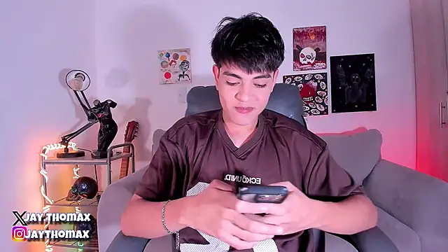 JaycoThomas online show from March 4, 2025, 8:16 pm