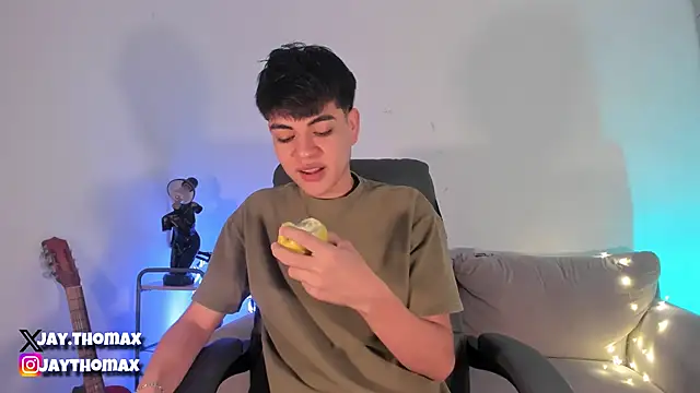 JaycoThomas online show from January 30, 2025, 9:04 pm