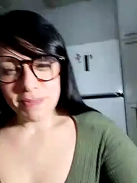 Snapshot of Bellatriz-horse chatting on January 16, 2026, 8:29 am Bellatriz-horse online show from January 16, 2026, 8:29 am