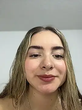 imlindapink online show from March 6, 2026, 9:21 pm