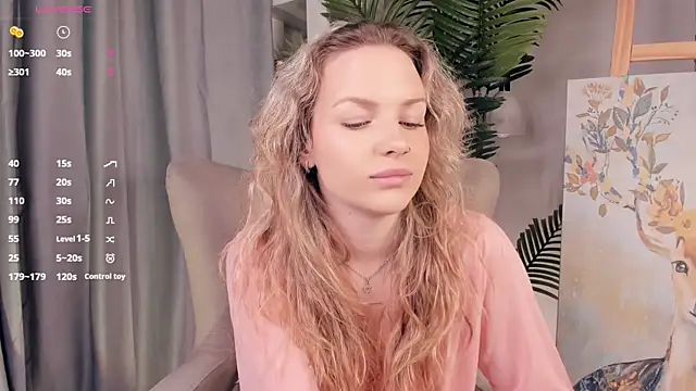 ElizavecaSunrise online show from May 28, 2026, 7:49 am