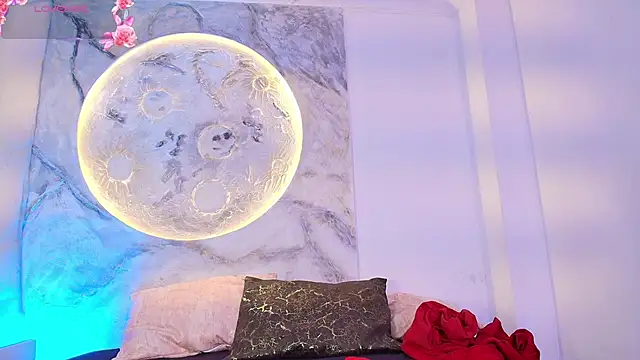 Snapshot of JulietaKane chatting on November 30, 2025, 4:35 am JulietaKane online show from November 30, 2025, 4:35 am