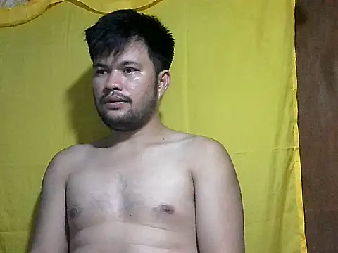 Snapshot of HairyHottestpinoyHandsome chatting on June 20, 2026, 8:19 am HairyHottestpinoyHandsome online show from June 20, 2026, 8:19 am