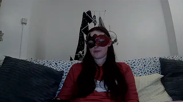 Snapshot of LexiSnowUK chatting on January 13, 2026, 9:52 pm LexiSnowUK online show from January 13, 2026, 9:52 pm