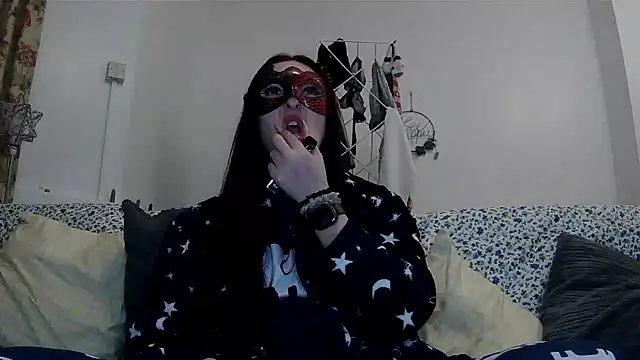 Snapshot of LexiSnowUK chatting on January 12, 2026, 9:41 pm LexiSnowUK online show from January 12, 2026, 9:41 pm