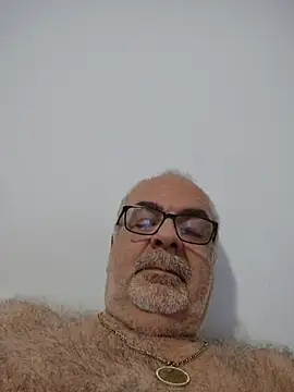Satiro Sevilla online show from June 5, 2026, 12:04 am