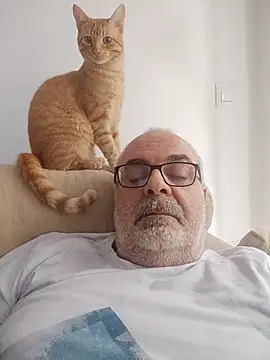 Snapshot of Satiro_Sevilla chatting on November 15, 2025, 3:38 pm Satiro Sevilla online show from November 15, 2025, 3:38 pm