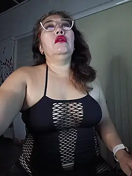 anniecoopeer online show from March 7, 2026, 11:05 am